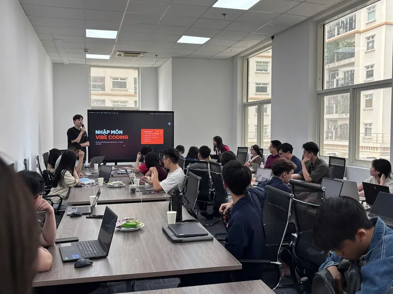 Vibe Coding Workshop for 30+ Beginners